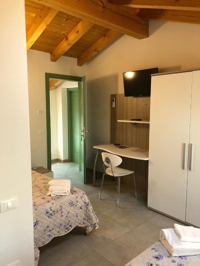 La Casa Della Ada Hotel Castelnuovo del Garda Exterior foto